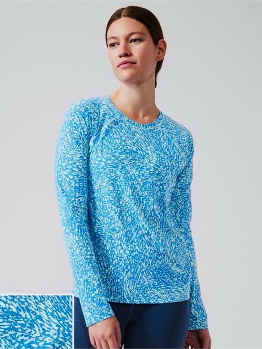 ATHLETA Ultimate Train Blue Green Long Sleeve Medium